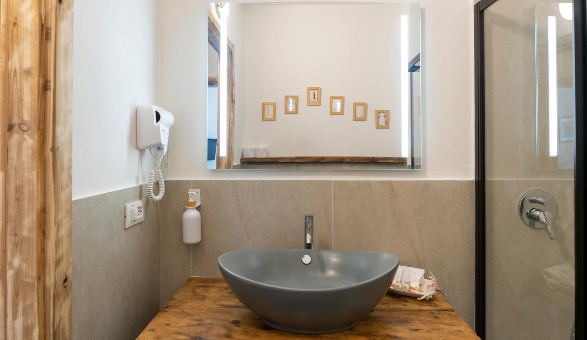 ホテル Salice Divino レッツェノ 部屋 写真